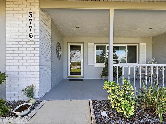 3rd image of 3776 N HONEYLOCUST DRIVE