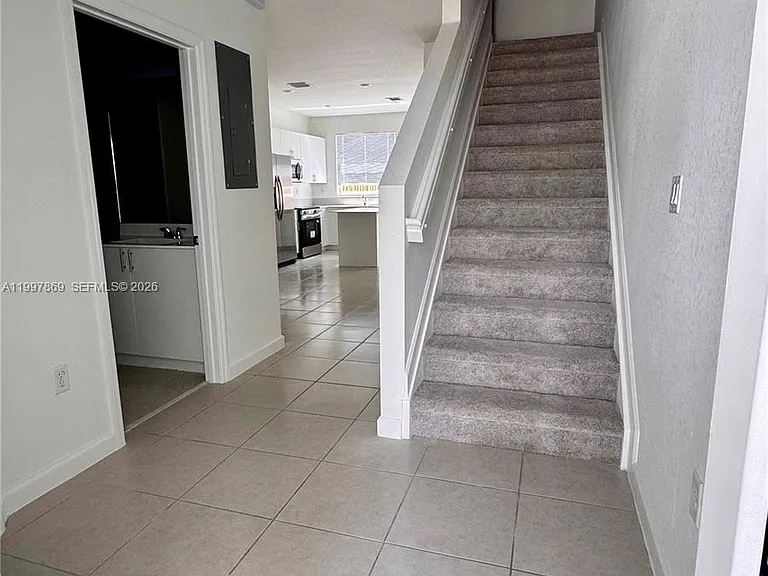 15538 SW 276th St — Photo 2