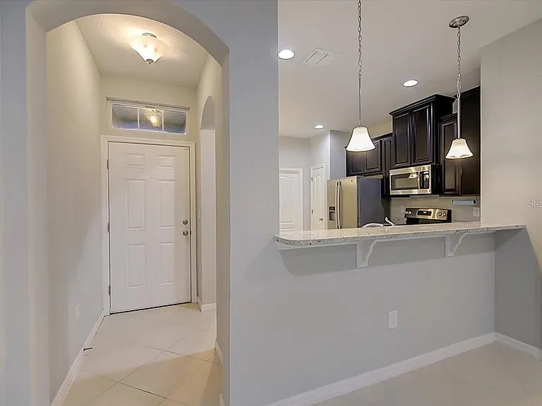 2136 Lennox Dale Ln — Photo 4