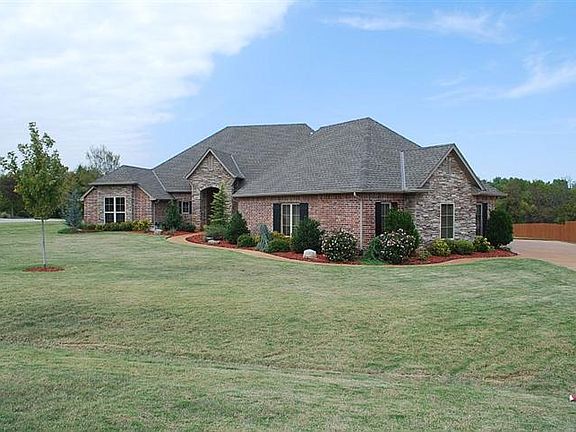 3rd image of 11133 Pamplona Way