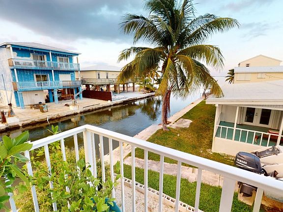5th image of 31581 Avenue D