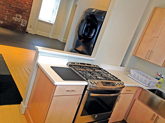 THIRD FLOOR, Kitchen Detail