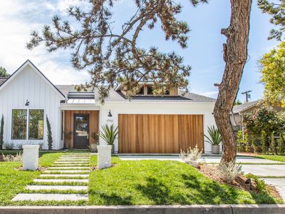 11752 Kling St, Valley Village, CA, 91607