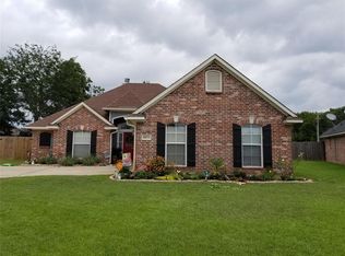 6031 Whitney Dr, Bossier City, LA 71111
