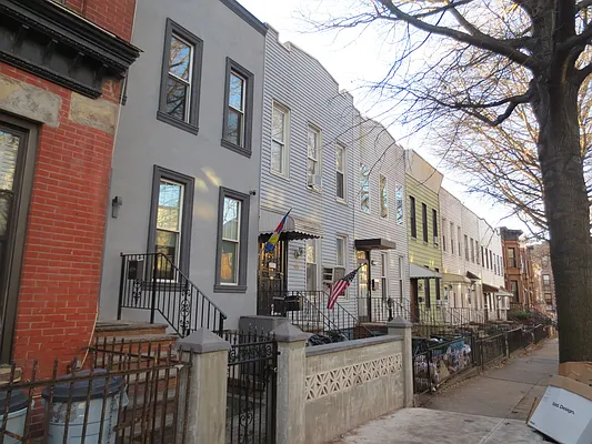 Rented by Block & Lot Real Estate | media 33