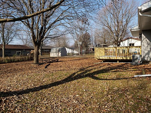 2nd image of 809 N Seminole Dr