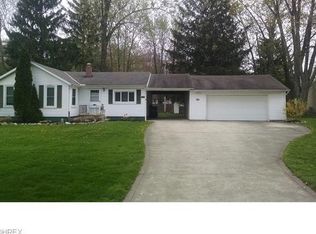 5401 Whitehaven Ave, North Olmsted, OH 44070