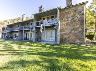 4164 Old Webb Creek Rd, Gatlinburg, TN 37738