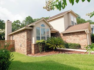 1916 Mistral Ln W, Fort Walton Beach, FL 32547