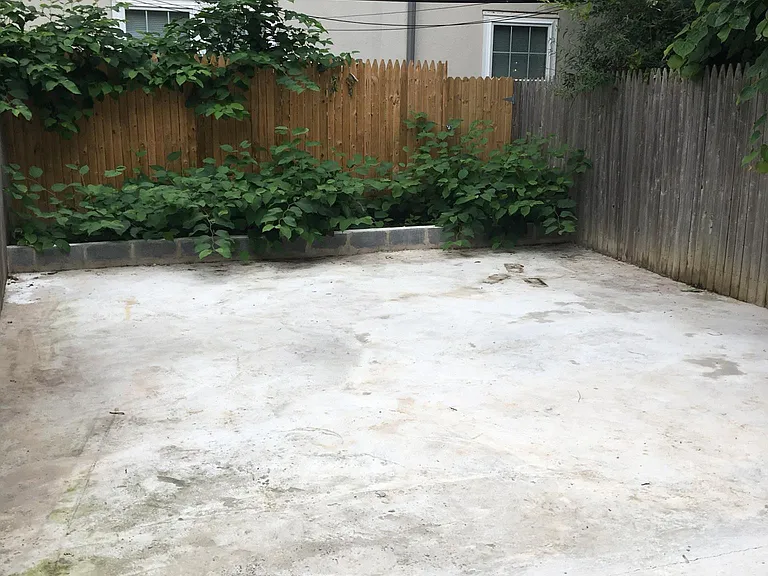 30 N Preston St #1F — Photo 6