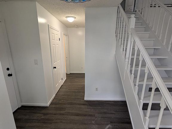 5th image of 4515 Sir Johns Ln