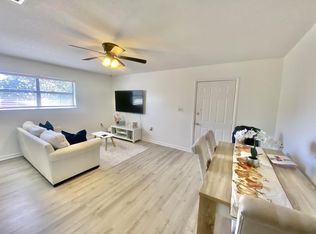90 Josie Rd #1, Mary Esther, FL 32569