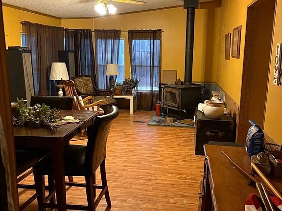 2nd image of 17568 Barrys Ln