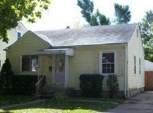 85 W Annabelle Ave, Hazel Park, MI 48030