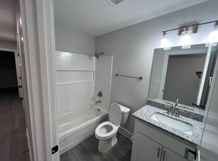 715 S 6th St #2, Bonham, TX 75418