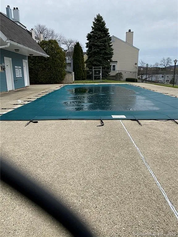 1 bed, 740 sqft, $1,850 — Photo 3