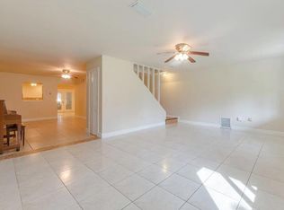 2010 S Chickasaw Trl, Orlando, FL 32825
