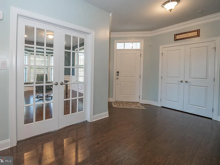 3701 Parris Blvd — Photo 13