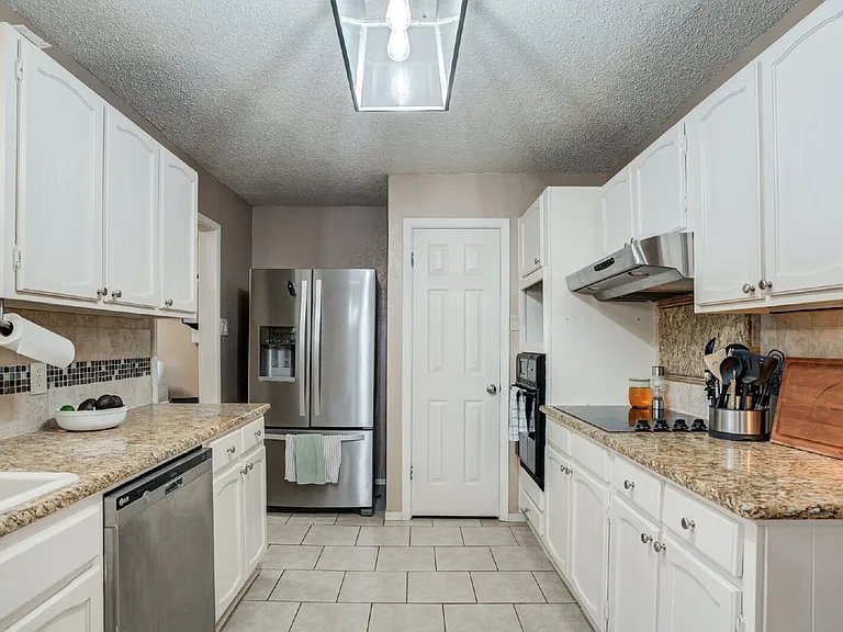8633 Knoxville Dr #C31 — Photo 17