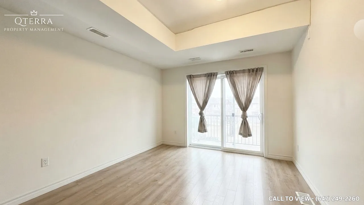 3 bed, 2.5 bath, 1000 sqft, $2,499 — Photo 1