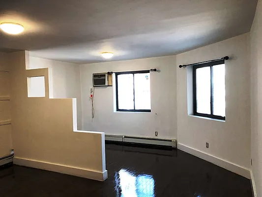 Rented by Prime Realty | media 13