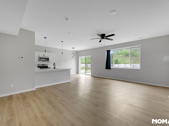 4th image of 619 W Wright Rd