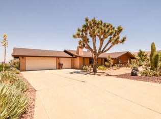 7487 Chippewa Trl, Yucca Valley, CA 92284