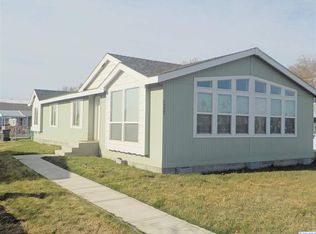 2722 W Bonneville St, Pasco, WA 99301