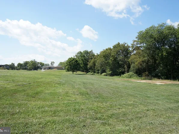 20509 Mount Aetna Rd, Hagerstown, MD 21742