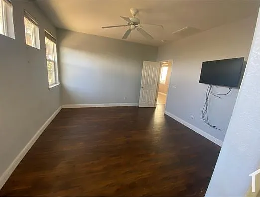 5 bed, 1700 sqft, $5,200 — Photo 4