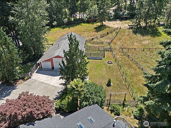 3rd image of 8802 Key Peninsula Highway NW