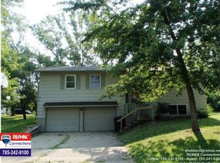 5230 NW Melba Dr, Topeka, KS 66618