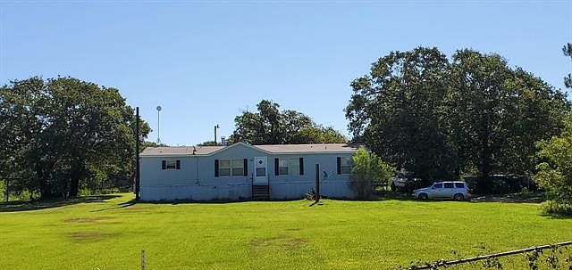 1st image of 852 County Road 194
