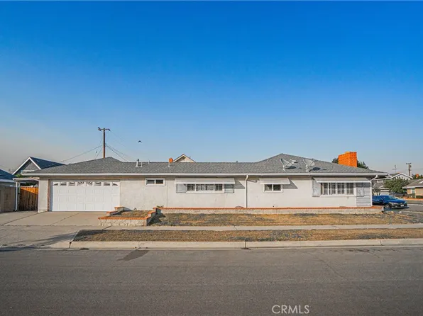 9397 Christopher St, Cypress, CA 90630