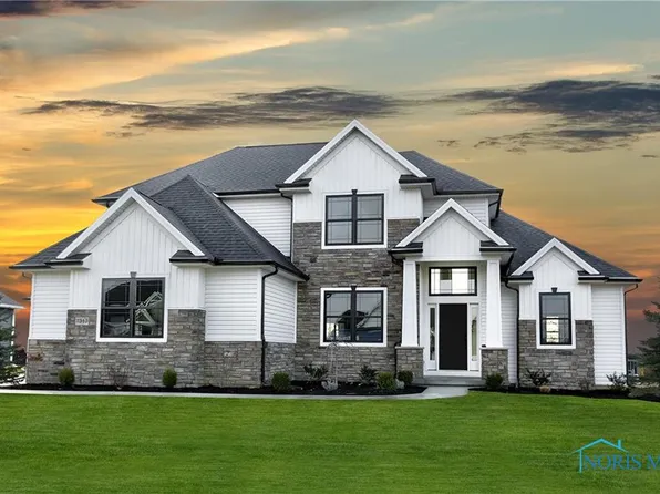 7313 Violet Ln, Maumee, OH 43537