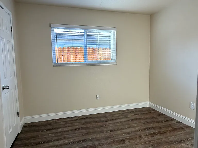 853 Rancho Way — Photo 8