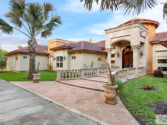 4th image of 3270 Charmaine Ln