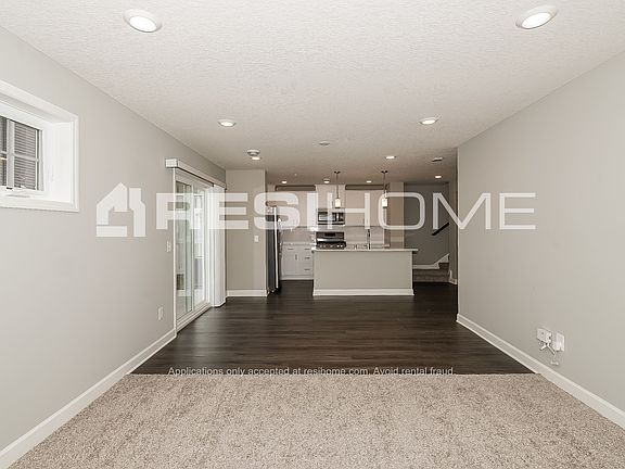 3rd image of 1282 Upper 142nd St E