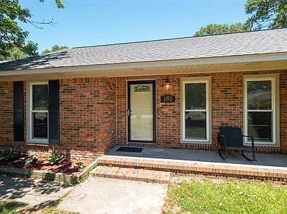 280 Cromer Dr — Photo 8