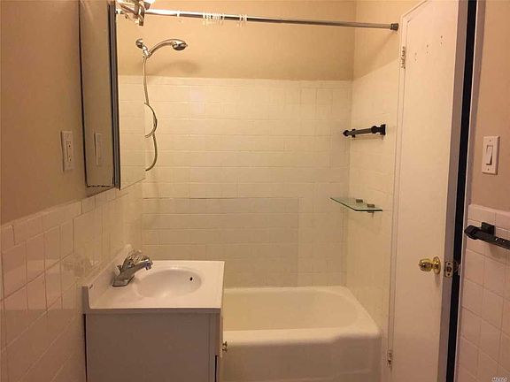 5th image of 6601 Burns St APT 5F