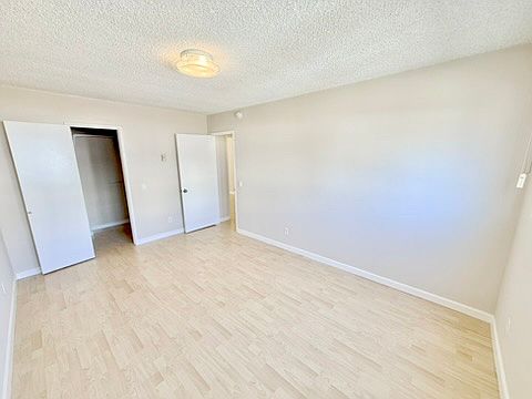 4th image of 1538 11th St APT 4
