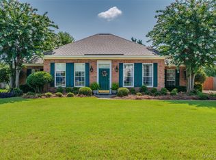 1813 Chenoweth Ln, Montgomery, AL 36106
