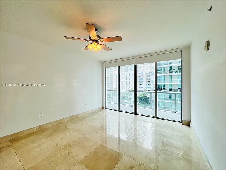 1111 SW 1st Ave #1216 — Photo 14