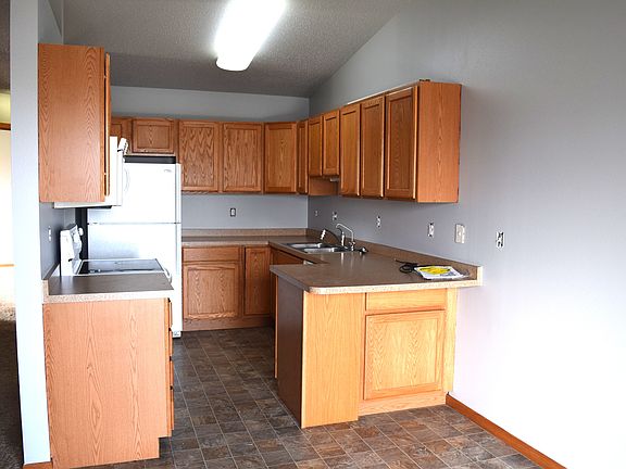 2nd image of 1229 4th St NW