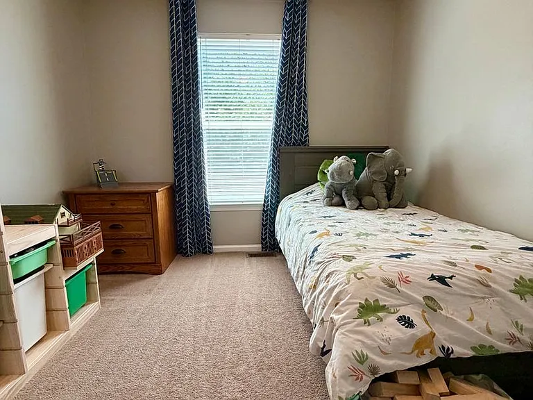 176 Strawberry Ln — Photo 31