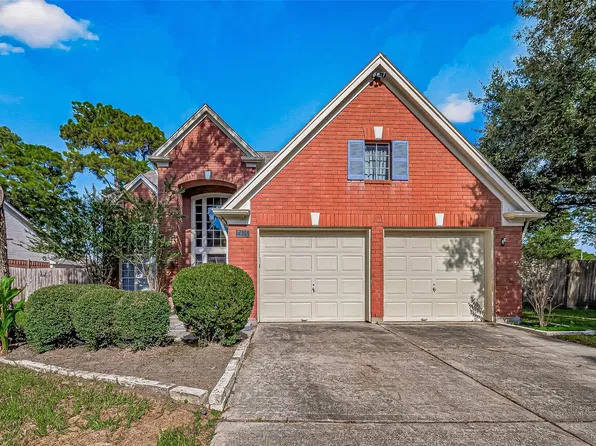 7406 Pleasant Ridge Dr, Houston, TX 77095