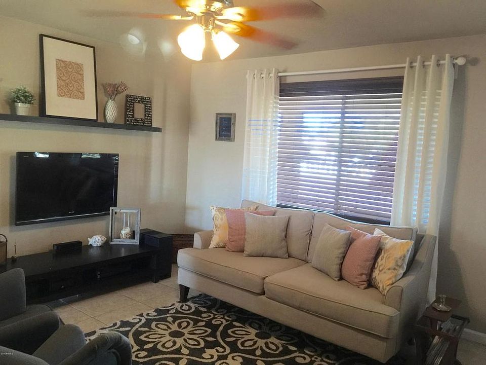 1st image of 3523 E Claire Dr