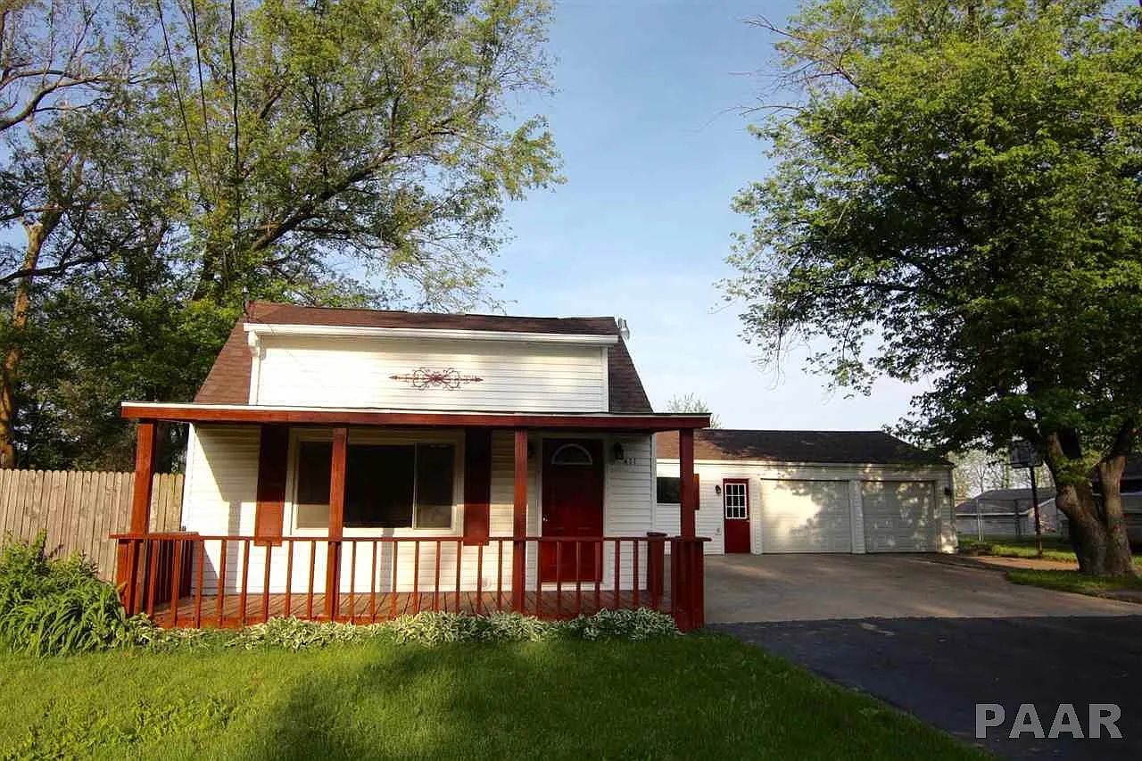 411 Wagner St photo 1