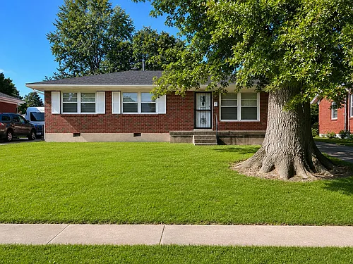 6207 Middlerose Cir Photo 1