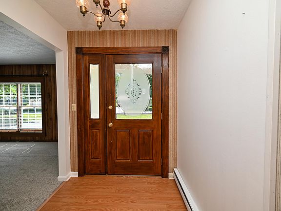 5th image of 3000 Craven Dr